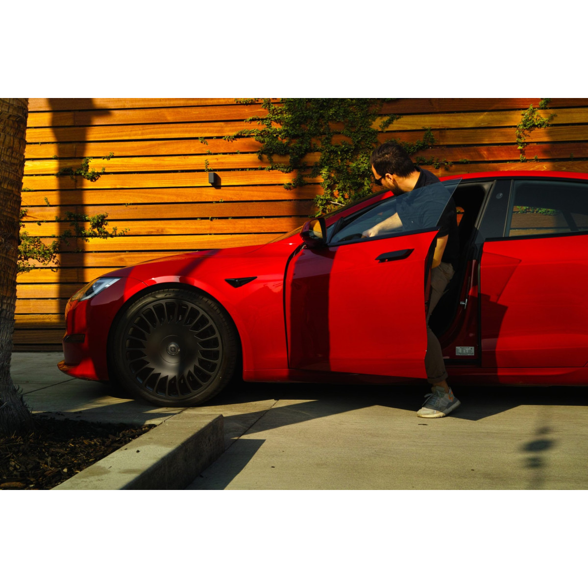 Sett med 4 The New Aero The Razor-felger 19" eller 21" til Tesla Model S