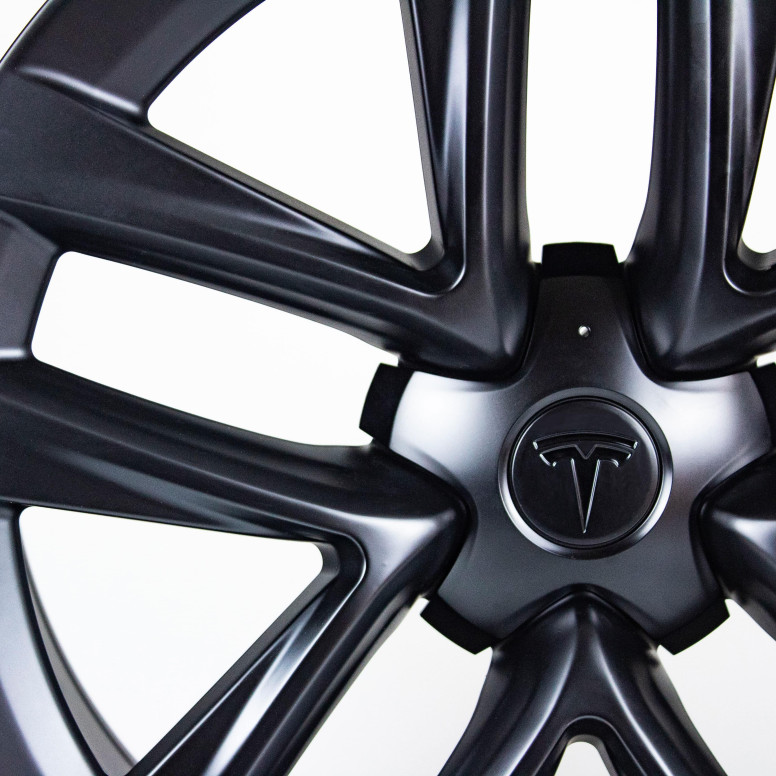Talvirengaspaketti Tesla Model S LR & Plaid – Arachnid-vanteet renkaineen (4 kpl)