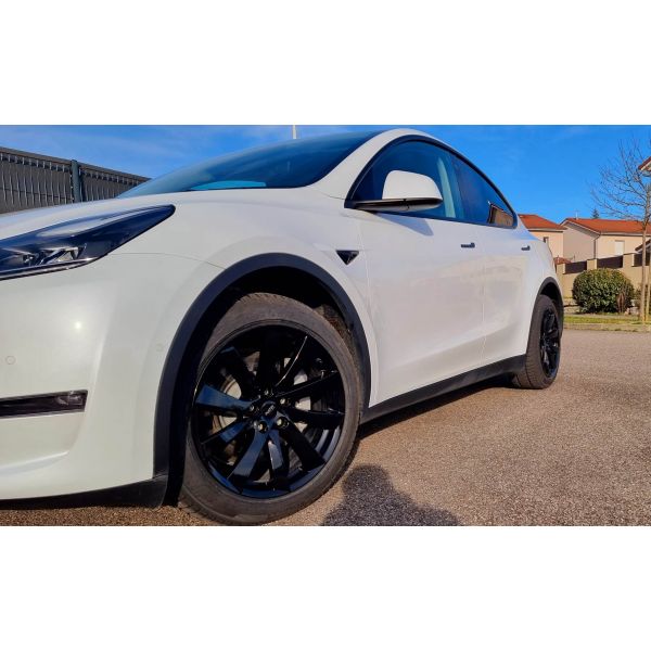 Pacote de Inverno para Tesla Model Y - rodas PL06 e pneus Pirelli Winter Sottozero 3 Tesla (certificado TUV)