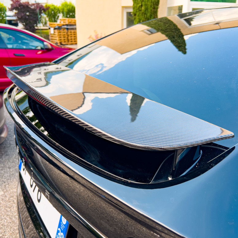 Spojler z włókna węglowego w stylu oryginalnym - Tesla Model X