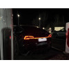 Substituição de luzes traseiras com barra LED para Tesla Model 3 e Model Y