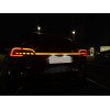 Substituição de luzes traseiras com barra LED para Tesla Model 3 e Model Y