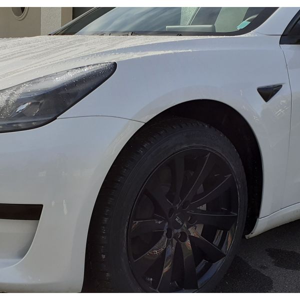 Roues complètes hiver pour Tesla Model 3- Jantes 18" PL06 avec pneus (Lot de 4)