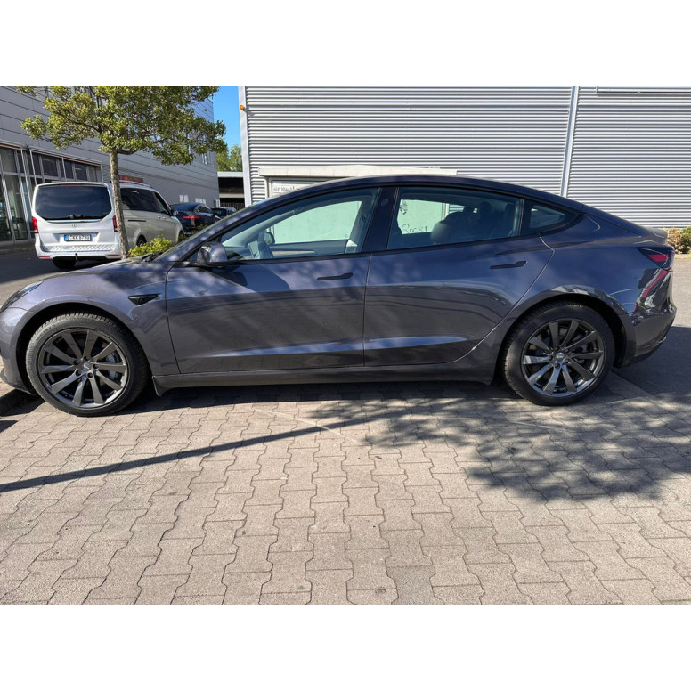 Rodas completas de inverno para Tesla Model 3 - Jantes PL06 de 18" com pneus (Conjunto de 4)