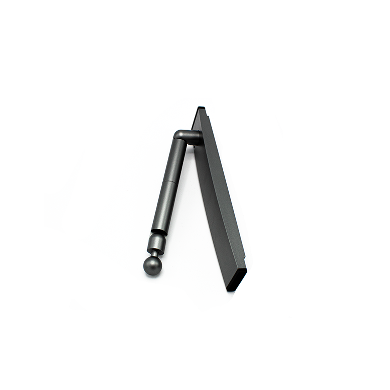 Tesla Model 3 MagSafe-telefonholder integrert i midtkonsollen for og Model Y