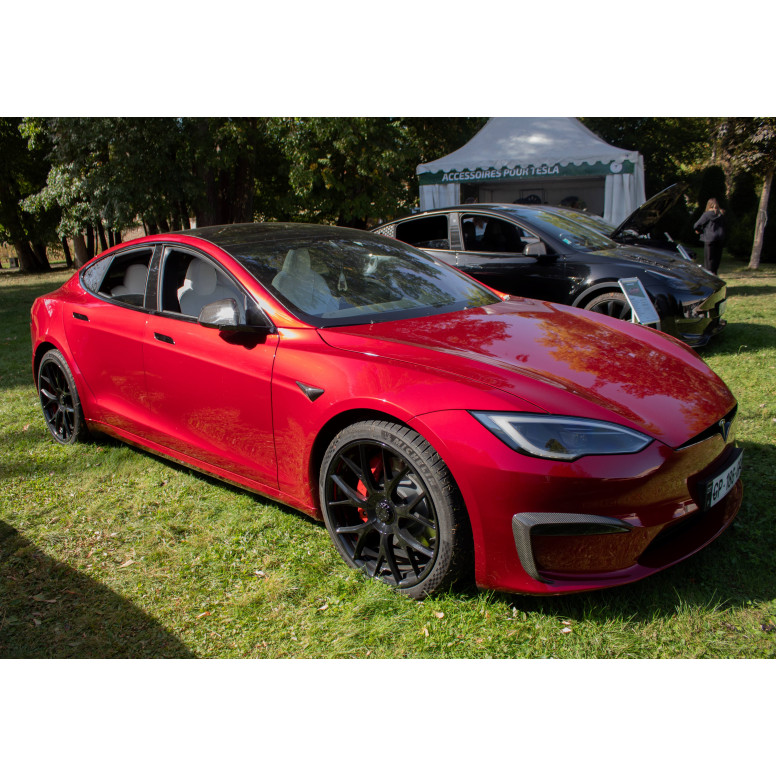 4 kpl Roadster replica -vanteita Tesla Model 3, Model Y, Model S ja Model X