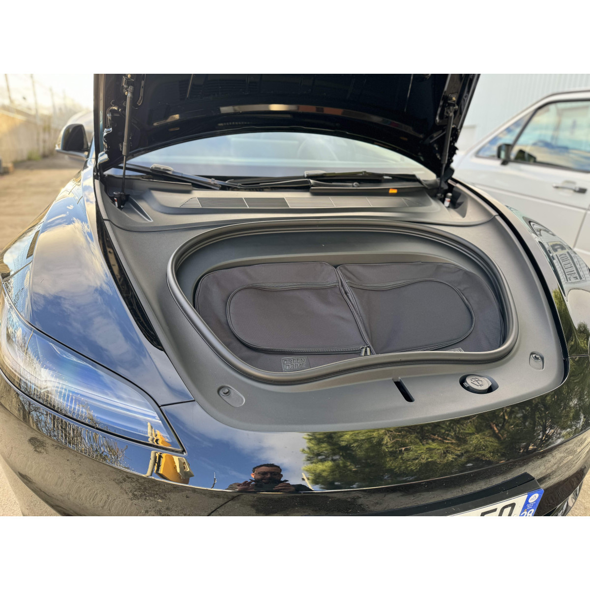 Kühlboxen für den vorderen Kofferraum (Frunk) - Tesla Model 3