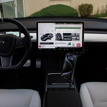 Supporto Per Telefono Per Tesla Model 3 E Y – Si Aggancia Al Display – Attacco Adesivo - Foto 1