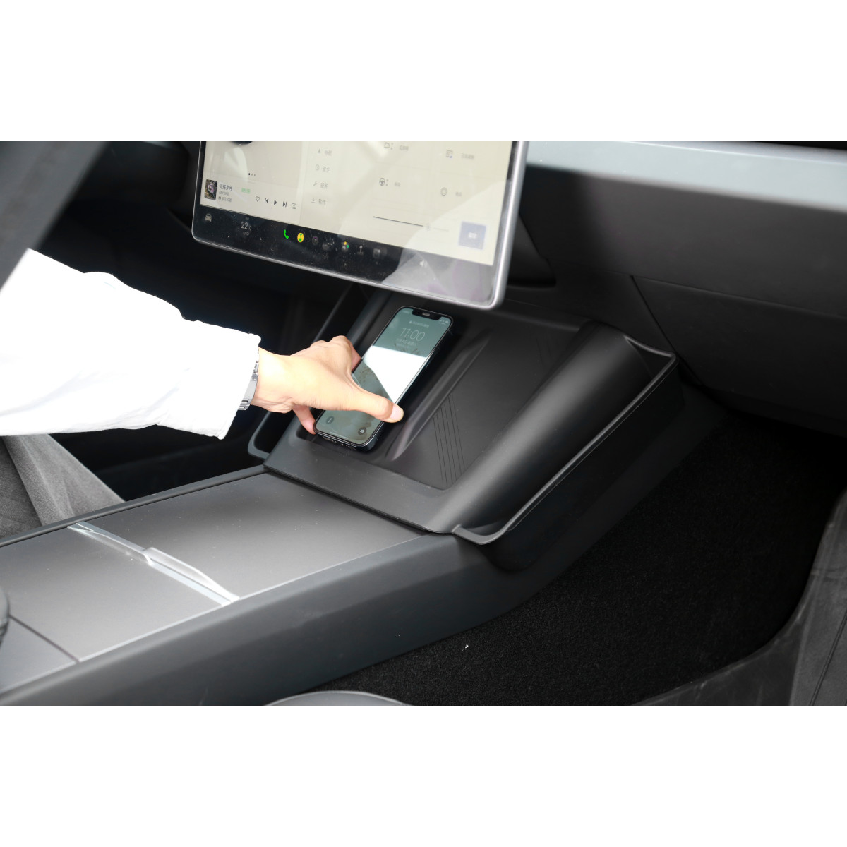 Sklisikker matte til trådløs lader for Tesla Model 3 og Model Y 2021+