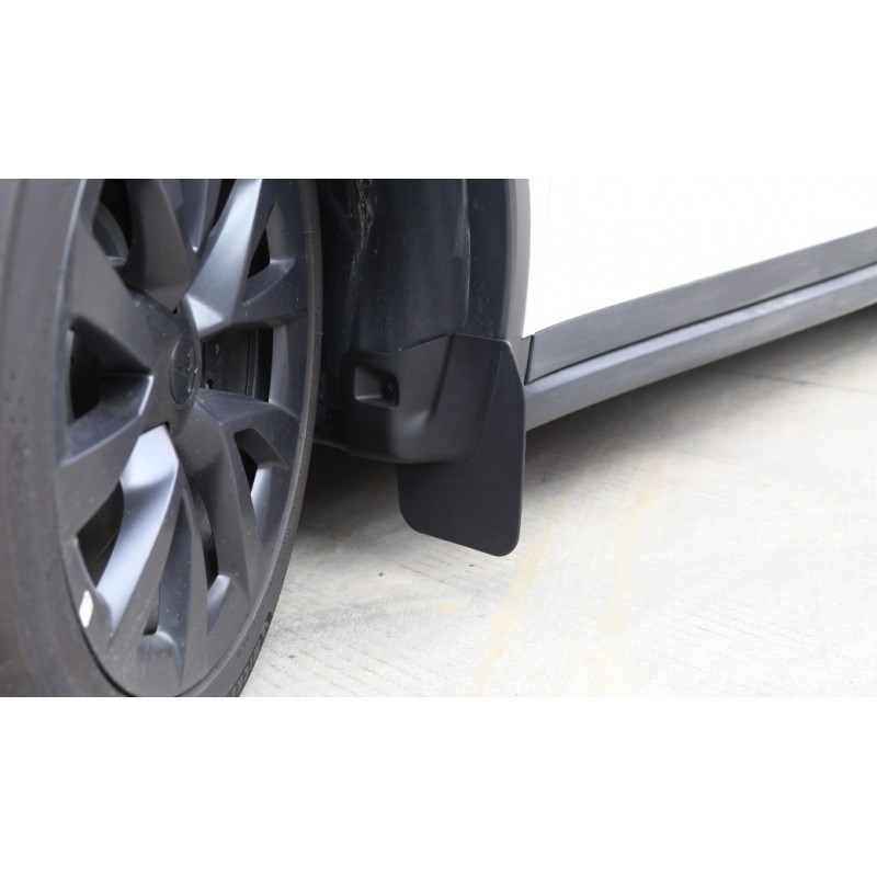 Car Wheel Mudguards Set for MODEL X, 4Pcs Plastic Car Tyre Mudguard  Protection with Fastener & Mounting Screws : Buy Online at Best Price in  KSA - Souq is now : Automotive