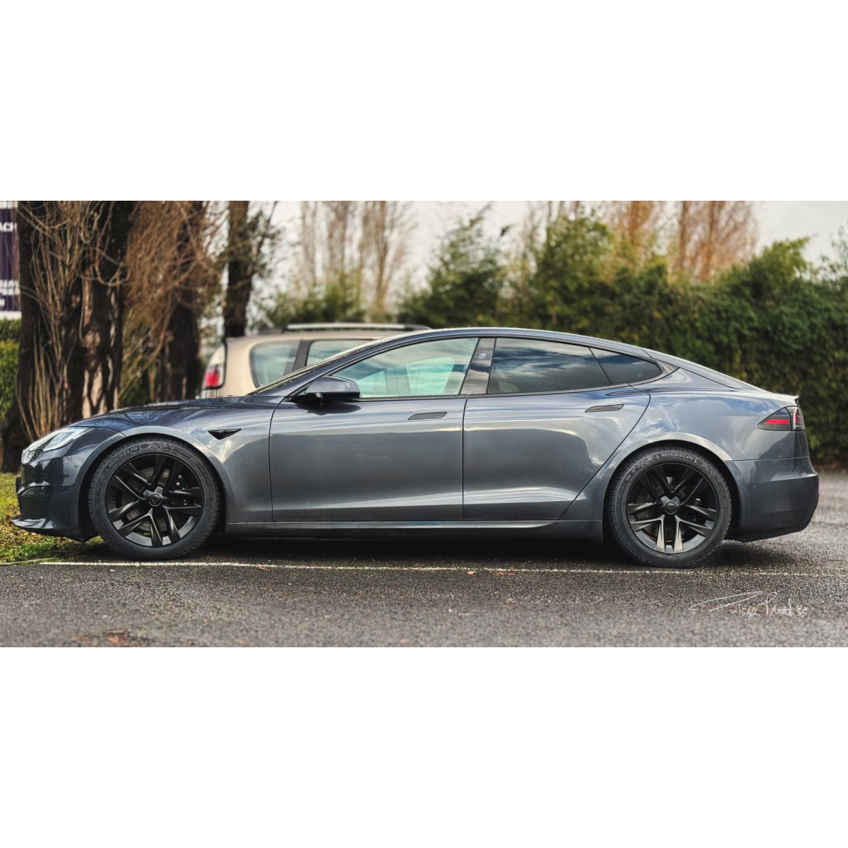 Winterkompletträder für Tesla Model S LR & Plaid – Arachnid-Felgen mit Reifen (4er-Set)