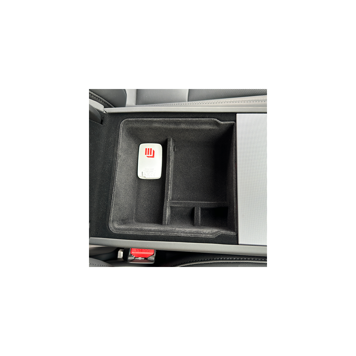 Organizér lakťovej opierky - Tesla Model 3 a Tesla Model Y