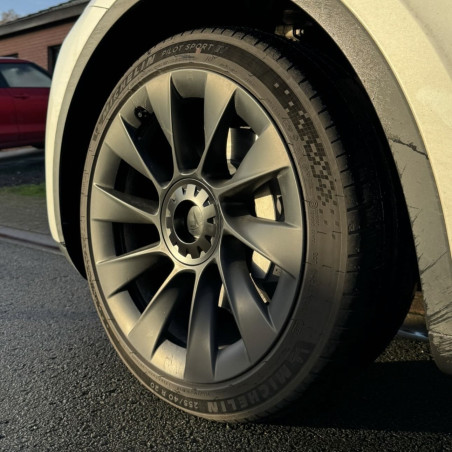 Nakładki środkowe felg Induction do Tesla Model Y