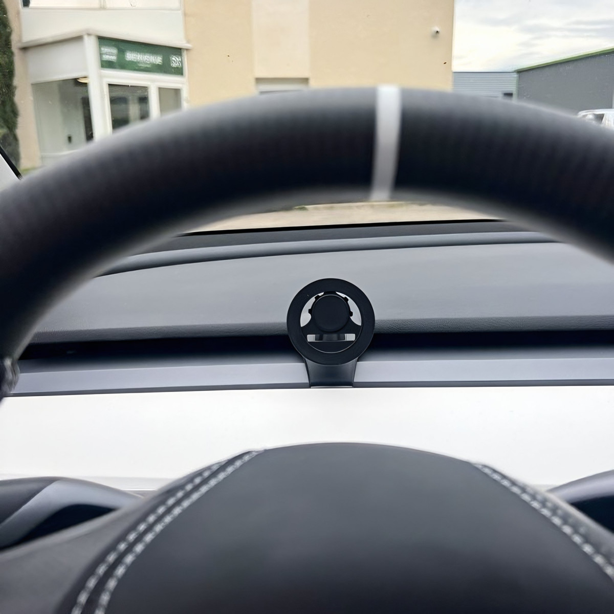 Magnetische Magsafe-Handyhalterung für Tesla Model 3 und Tesla Model Y