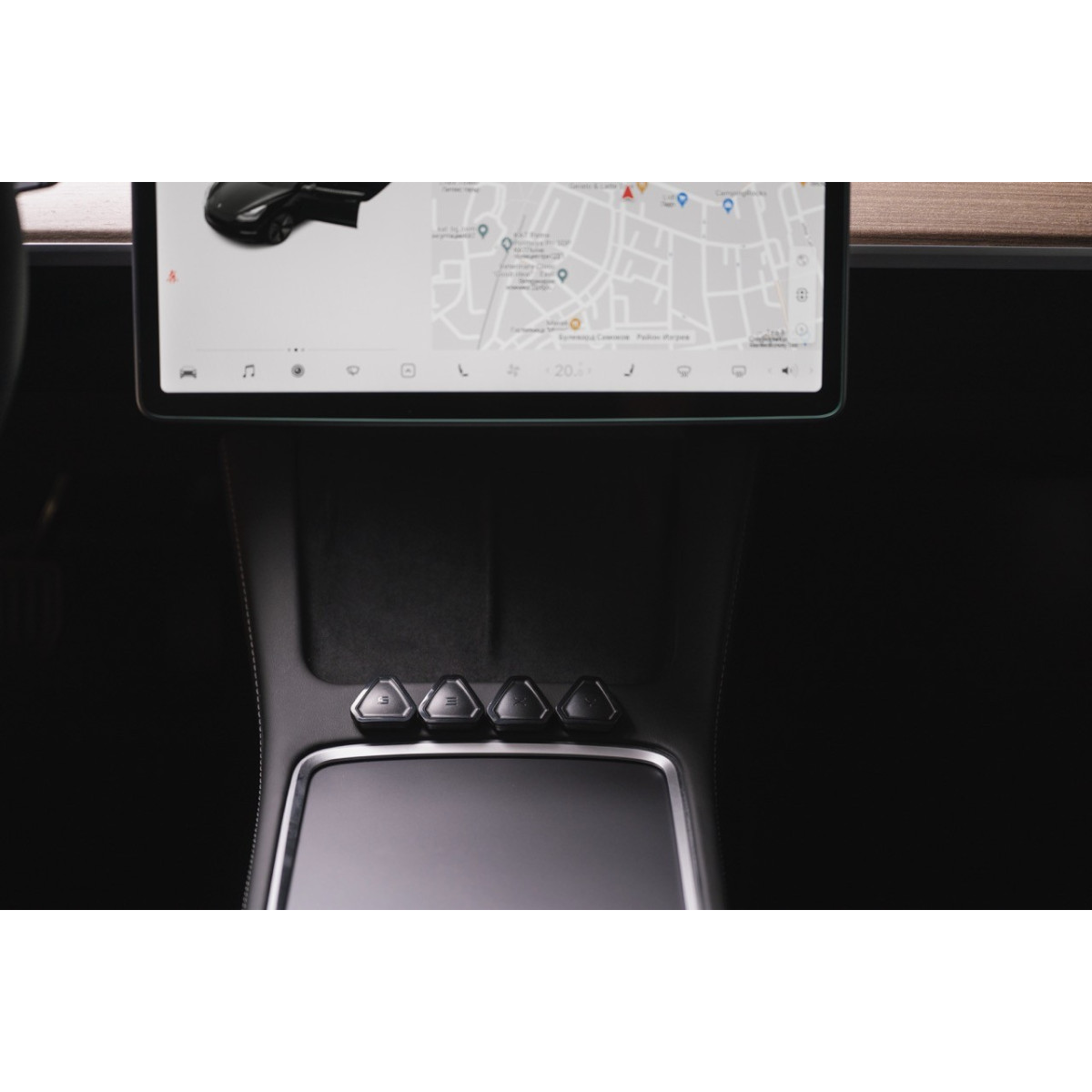 "S3XY"-knappar från Enhance - snabb och intelligent åtkomst för Tesla