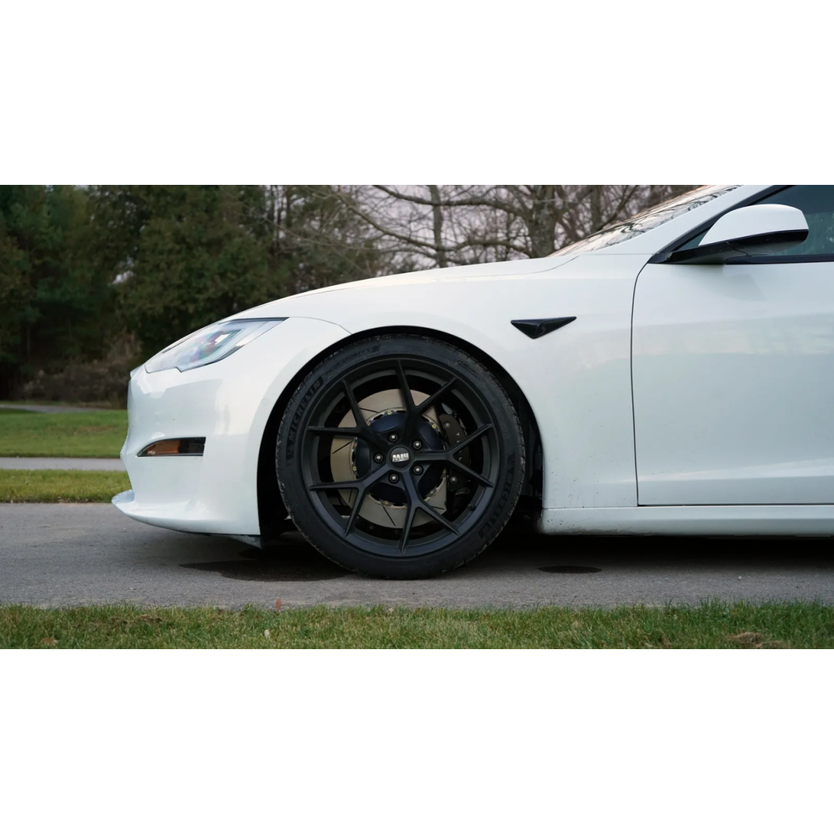 Zestaw 2 wysokowydajnych tarcz hamulcowych 400 mm MountainPassPerformance "Easy Big Fella" do Tesla Model S/X LR i Plaid 2022+