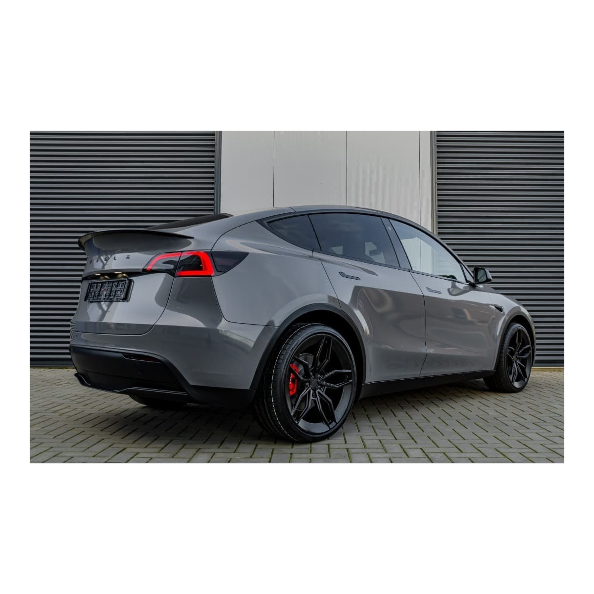 Tesla Zestaw 4 kutych obręczy EXO-A44 dla Model 3