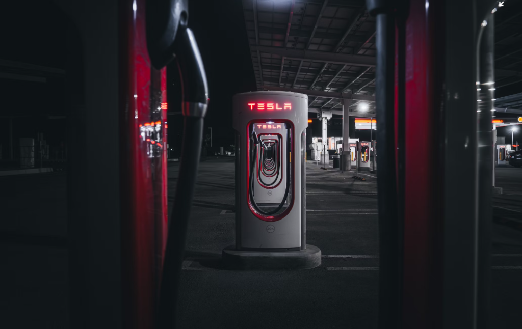 The Unique Tesla Offer to Destination Charging Property Owners